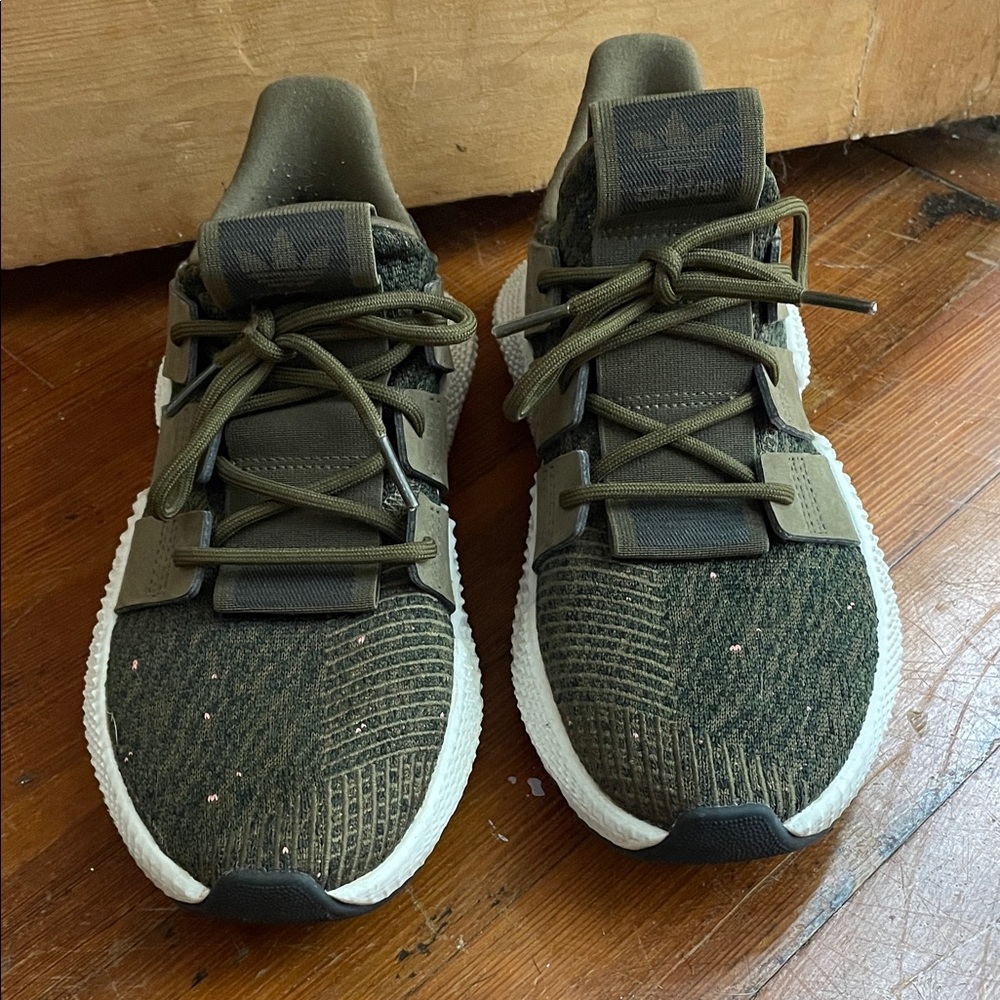 adidas Prophere, “Trace Olive” size 6